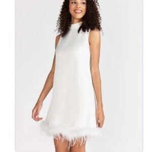 Elegant White Sleeveless Dress with Feather Hem